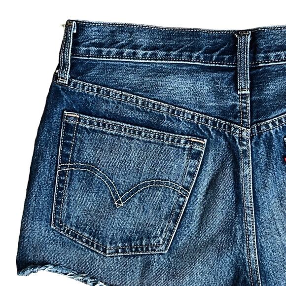 Levi’s Women’s 501 Sz 29 Cherry Embroidered Cutoff Denim Shorts - Picture 10 of 12